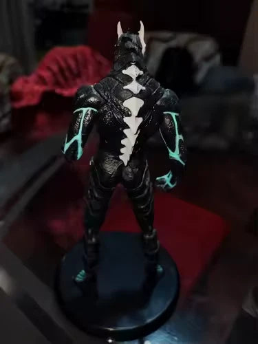 Kafka Berserk First Form Kaiju No. 8 Anime Collectible Figure PVC 8" [Boxed)