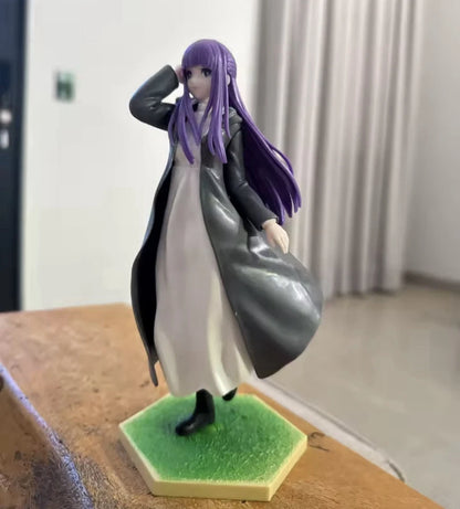 Fern Frieren: Beyond Journey's End Anime Kawaii Figure PVC 6.8" [No Box]