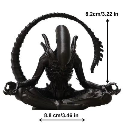 Alien Meditating Desktop Ornament Collectible Xenomorph Figure PVC 3" [No Box]