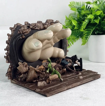 Low and Alone Escaping Monster Baby Diorama Little Nightmares Figure PVC 5" [Boxed]