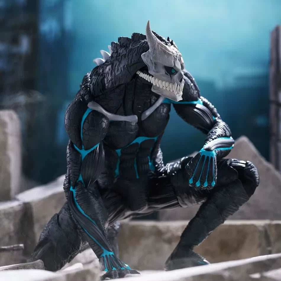 Kafka Berserk First Form Kaiju No. 8 Anime Collectible Figure PVC 4.7" [Boxed)
