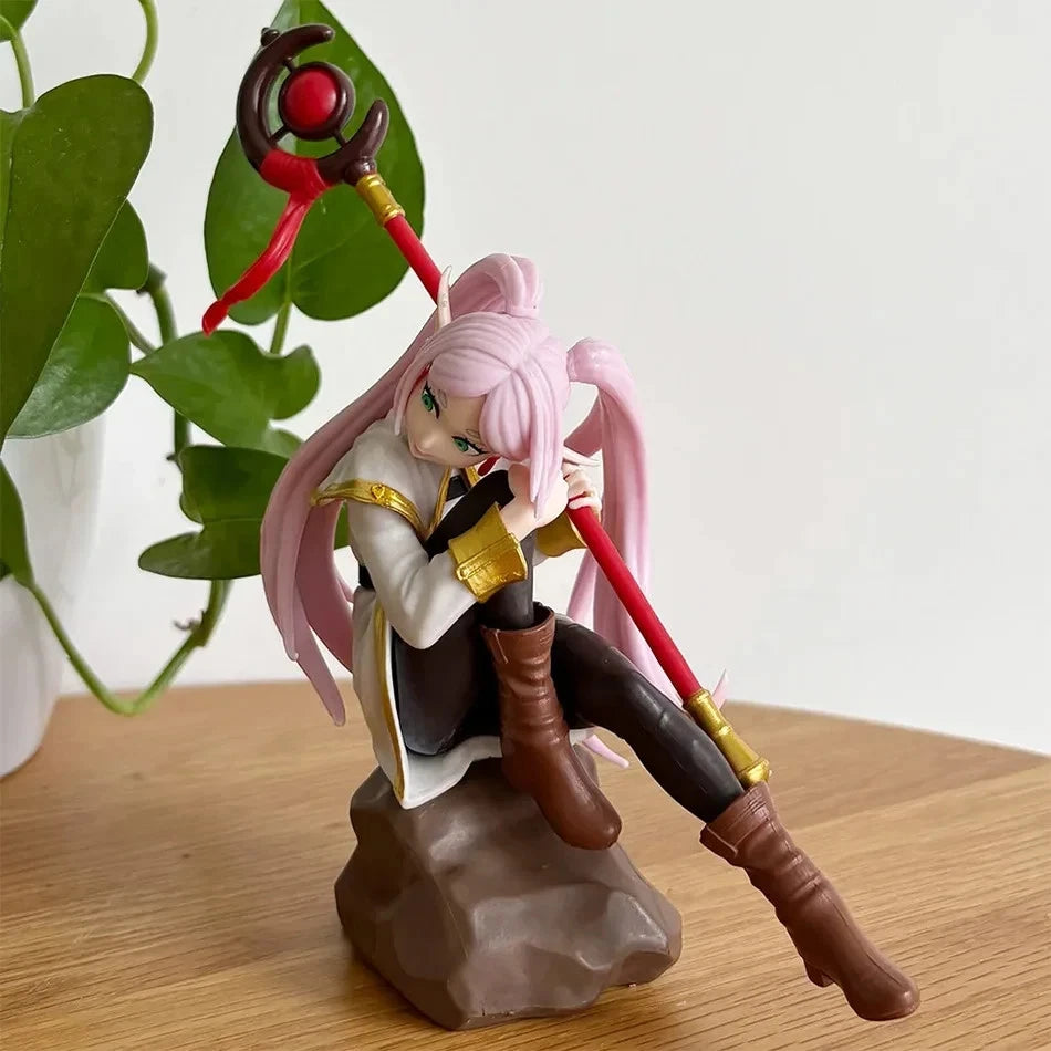 Frieren Sitting Frieren: Beyond Journey's End Anime Figure Model PVC 5.4" [Boxed]