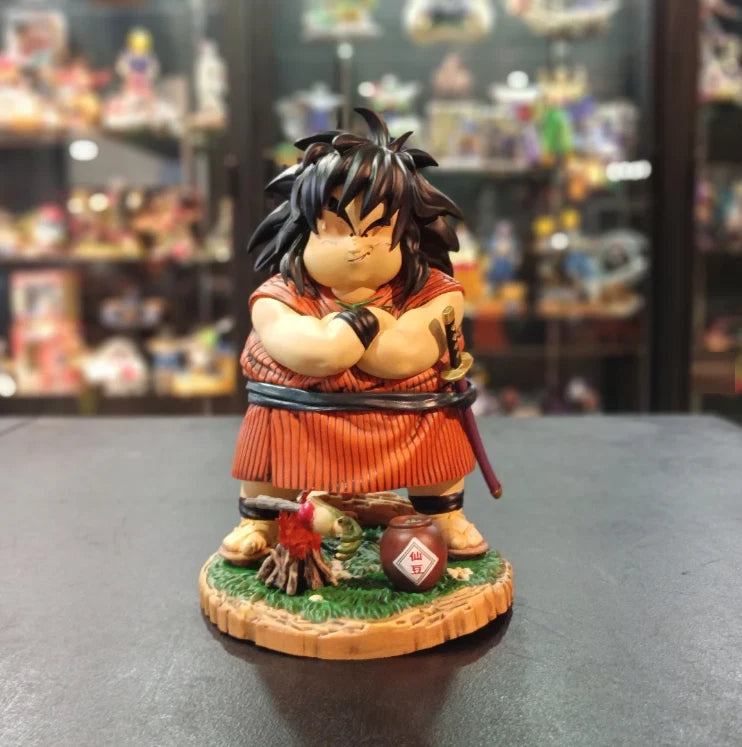 Yajirobe Dragon Ball Collectible Anime Figure Model Statue PVC 5.5" [Boxed]