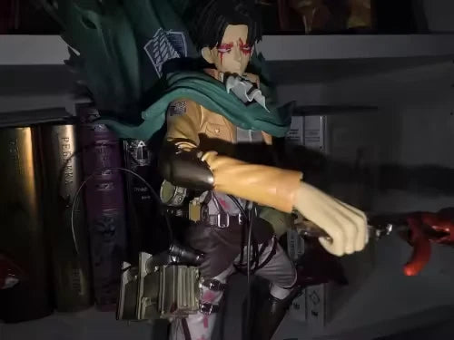 Levi Ackerman Battle Damage Ver. Attack on Titan AoT Anime Figure PVC 13.7" [Boxed]