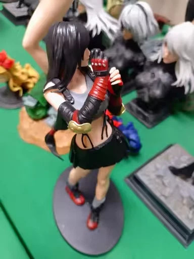 Tifa Lockhart Final Fantasy VII RPG Collectible Popular Figure PVC 7.5" [No Box]