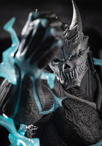 Kafka Berserk First Form Kaiju No. 8 Anime Collectible Figure PVC 7.2" [Boxed)
