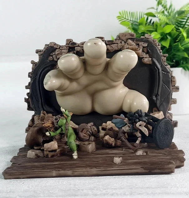 Low and Alone Escaping Monster Baby Diorama Little Nightmares Figure PVC 5" [Boxed]