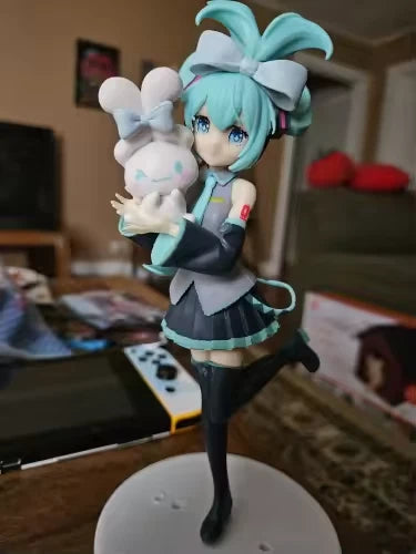 Hatsune Miku x Cinnamoroll Project DIVA Vocaloid Kawaii Figure PVC 7" [Boxed]