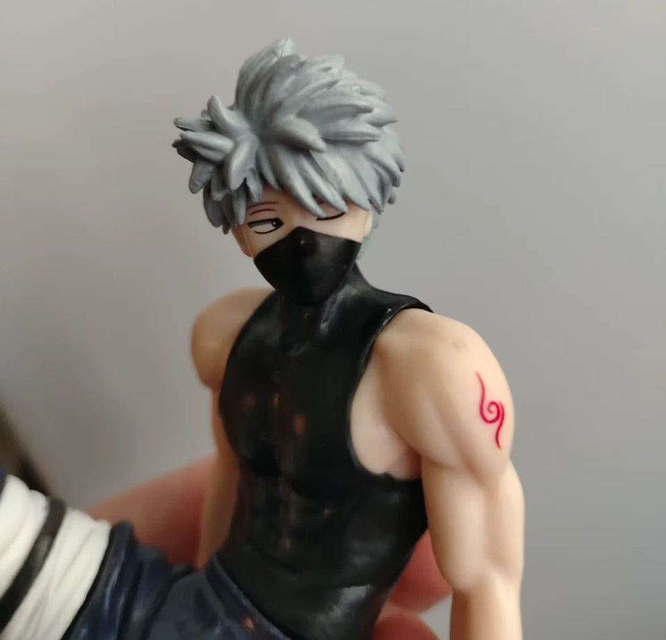 Kakashi Relaxing Naruto Anime Desktop Action Figurine PVC 3.5" [Boxed]