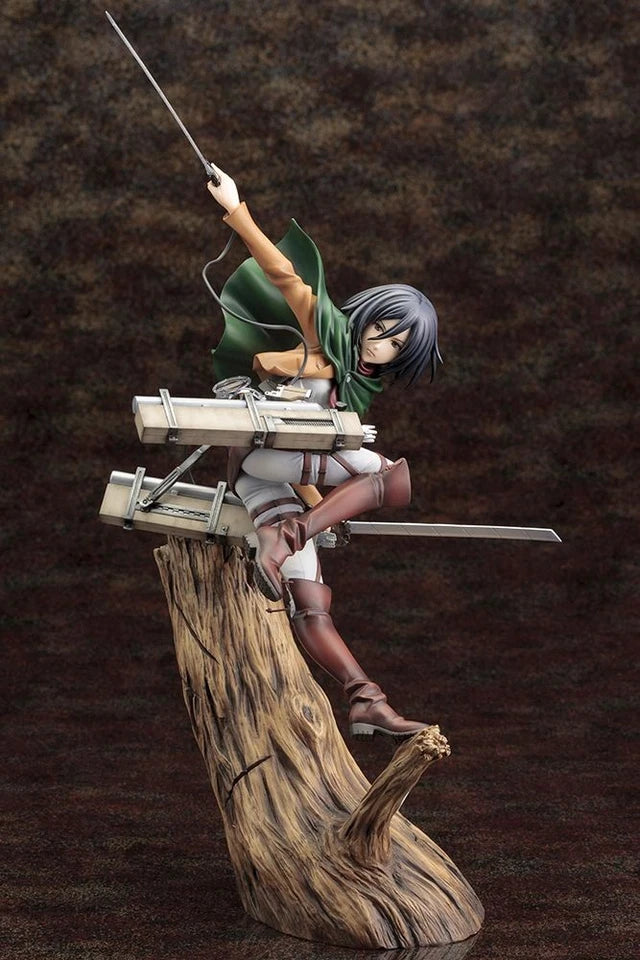 Mikasa Ackerman Attack on Titan AoT Anime Collectible Figure PVC 13.7" [Boxed]