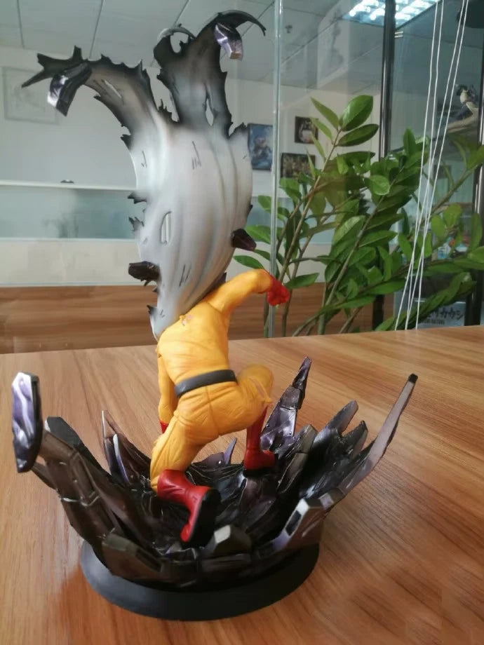 Saitama Bald Cape One Punch Man Anime Collectible Action Figure PVC 9" [Boxed]