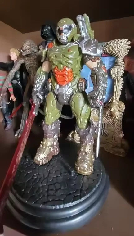 Doom Slayer Doom Eternal Adjustable Action Figure Model PVC 8" [Boxed]