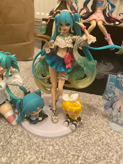 Hatsune Miku Tropical Juice Project DIVA Vocaloid Kawaii Premium Figure PVC 7" [Boxed]