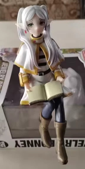 Frieren Sitting Frieren: Beyond Journey's End Anime Figure Model PVC 6" [Boxed]