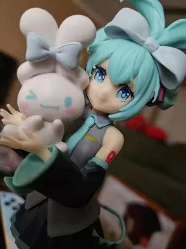 Hatsune Miku x Cinnamoroll Project DIVA Vocaloid Kawaii Figure PVC 7" [Boxed]