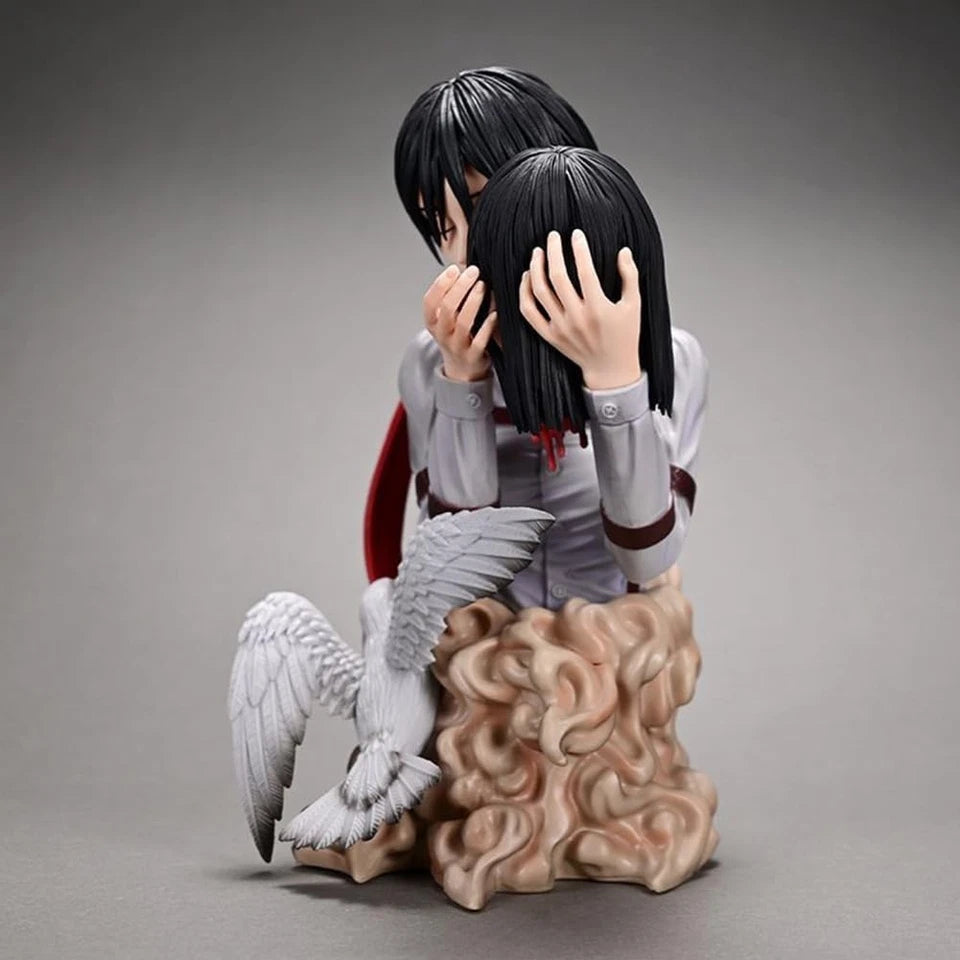 Mikasa Kissing Eren's Head Attack on Titan AoT Top-Rated Anime Figure PVC 8.6" [Boxed]