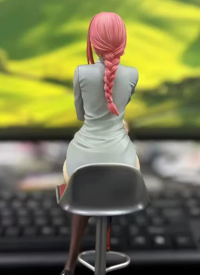Chainsaw Man: Makima 1/6 Scale Figure