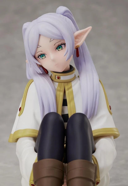 Frieren Sitting Frieren: Beyond Journey's End Anime Figure PVC 4.5" [No Box]