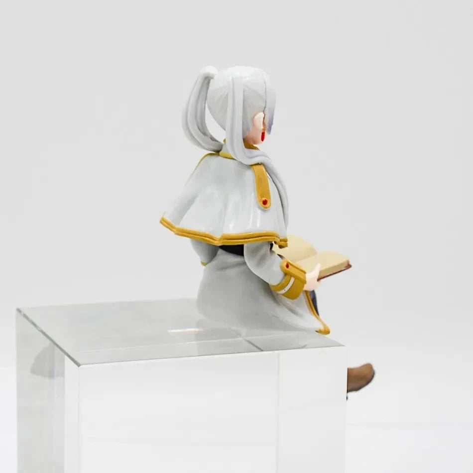 Frieren Sitting Frieren: Beyond Journey's End Anime Figure Model PVC 6" [Boxed]
