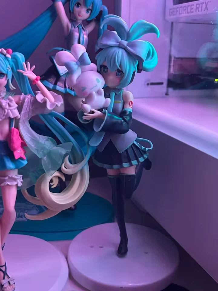 Hatsune Miku x Cinnamoroll Project DIVA Vocaloid Kawaii Figure PVC 7" [Boxed]