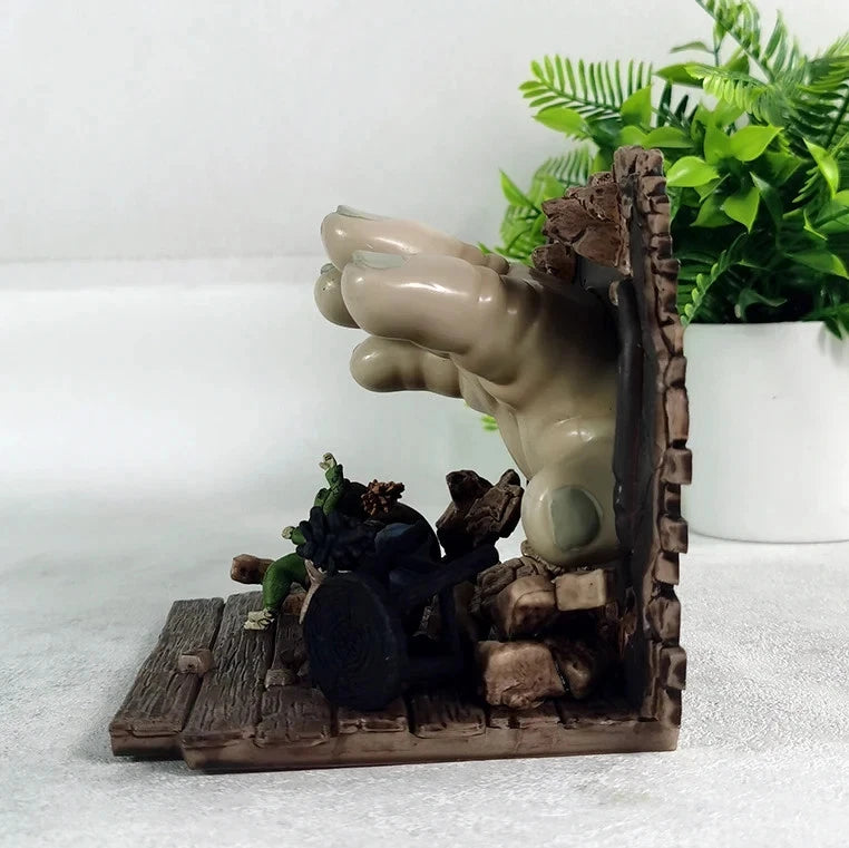 Low and Alone Escaping Monster Baby Diorama Little Nightmares Figure PVC 5" [Boxed]